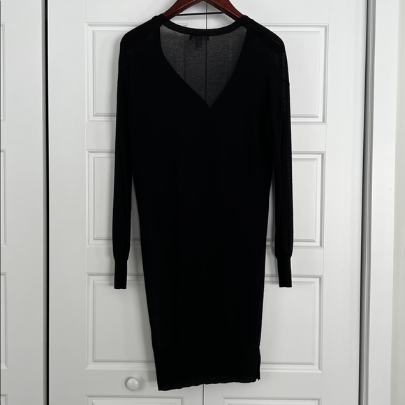 Lightweight knit maxi cardigan sweater - Picture 2 of 8